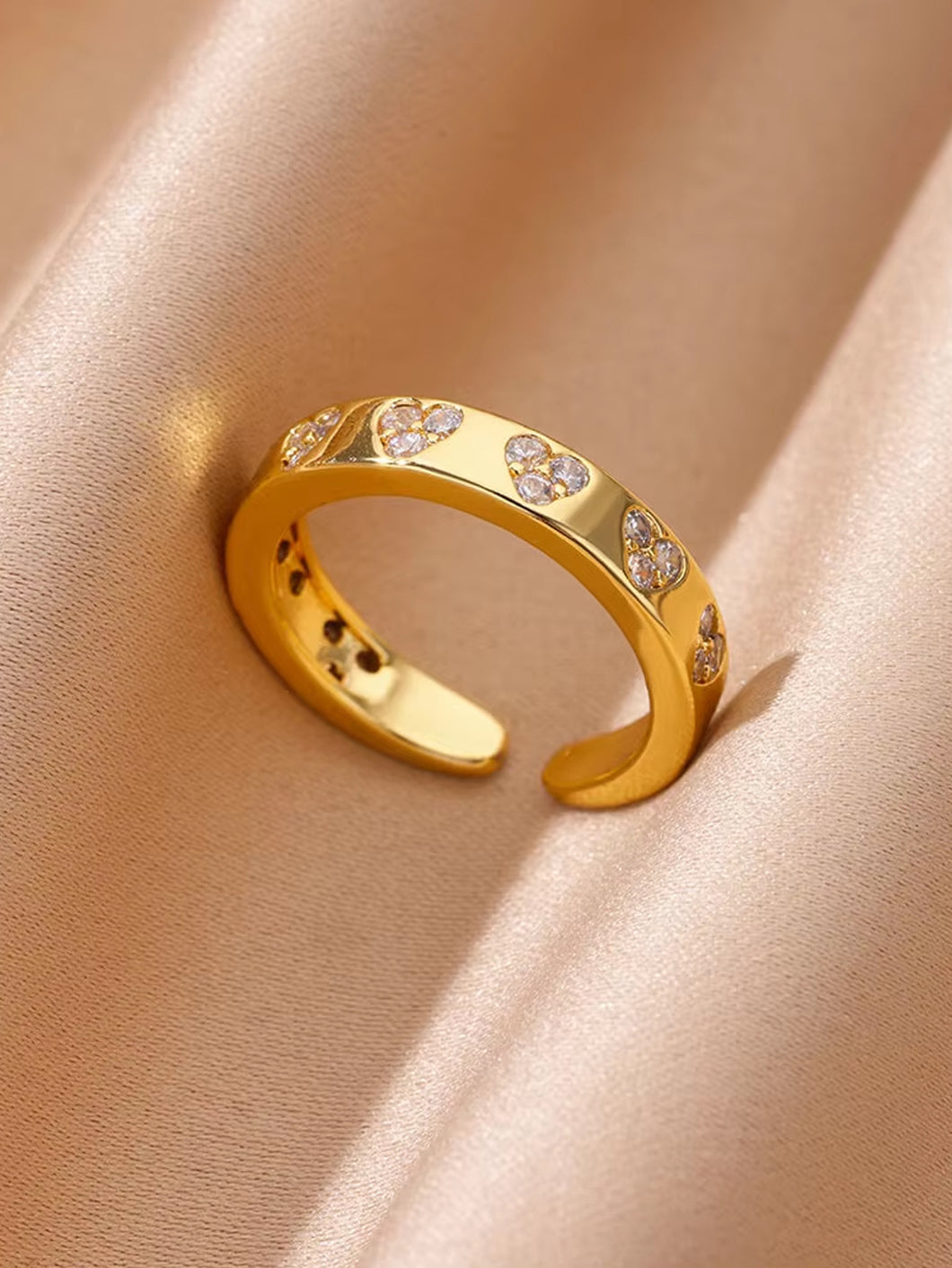 Lia Rings